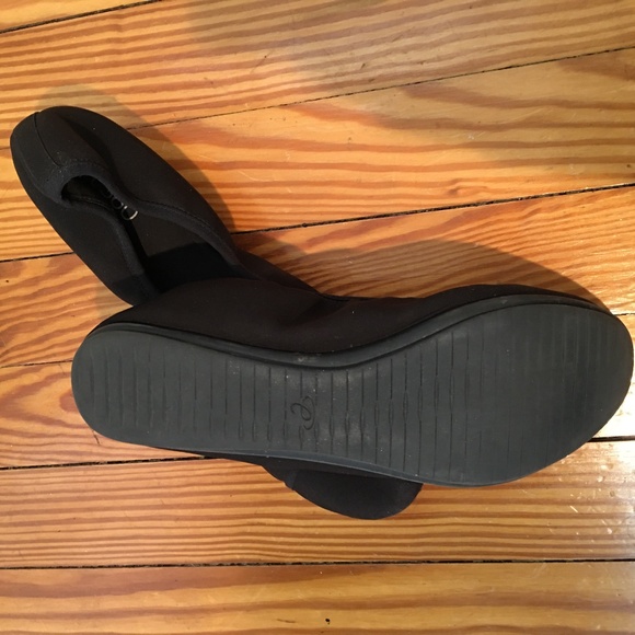 Host Pick: e360 Easy Spirit Flats 10M - Picture 5 of 6